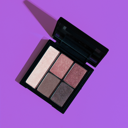 Ultra-pigmented eyeshadow palette