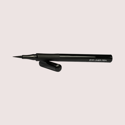 Smudge-proof liquid eyeliner