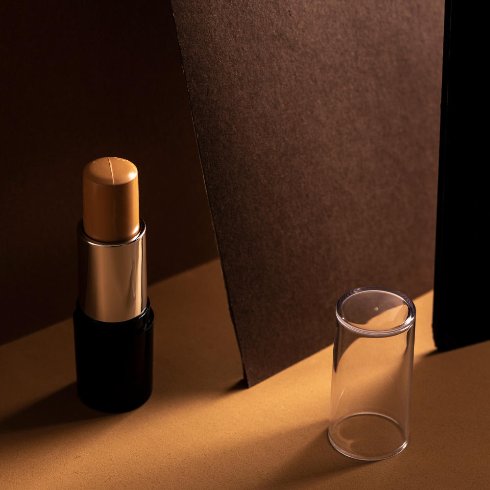 Lightweight concealer stick